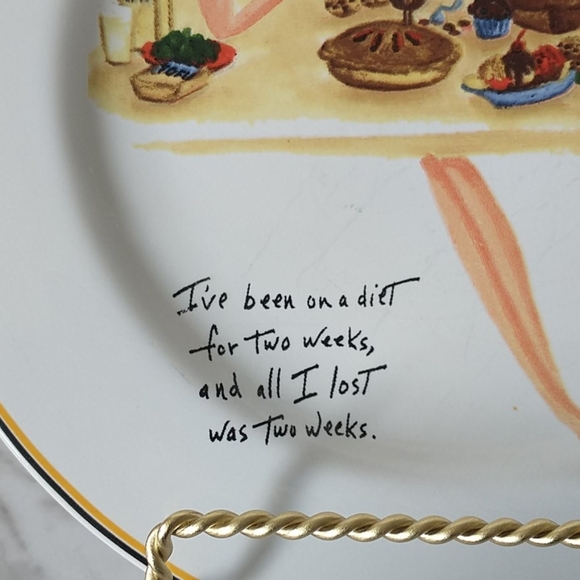 2 pc's set Dessert/Salad/ Snack plates - Picture 2 of 6